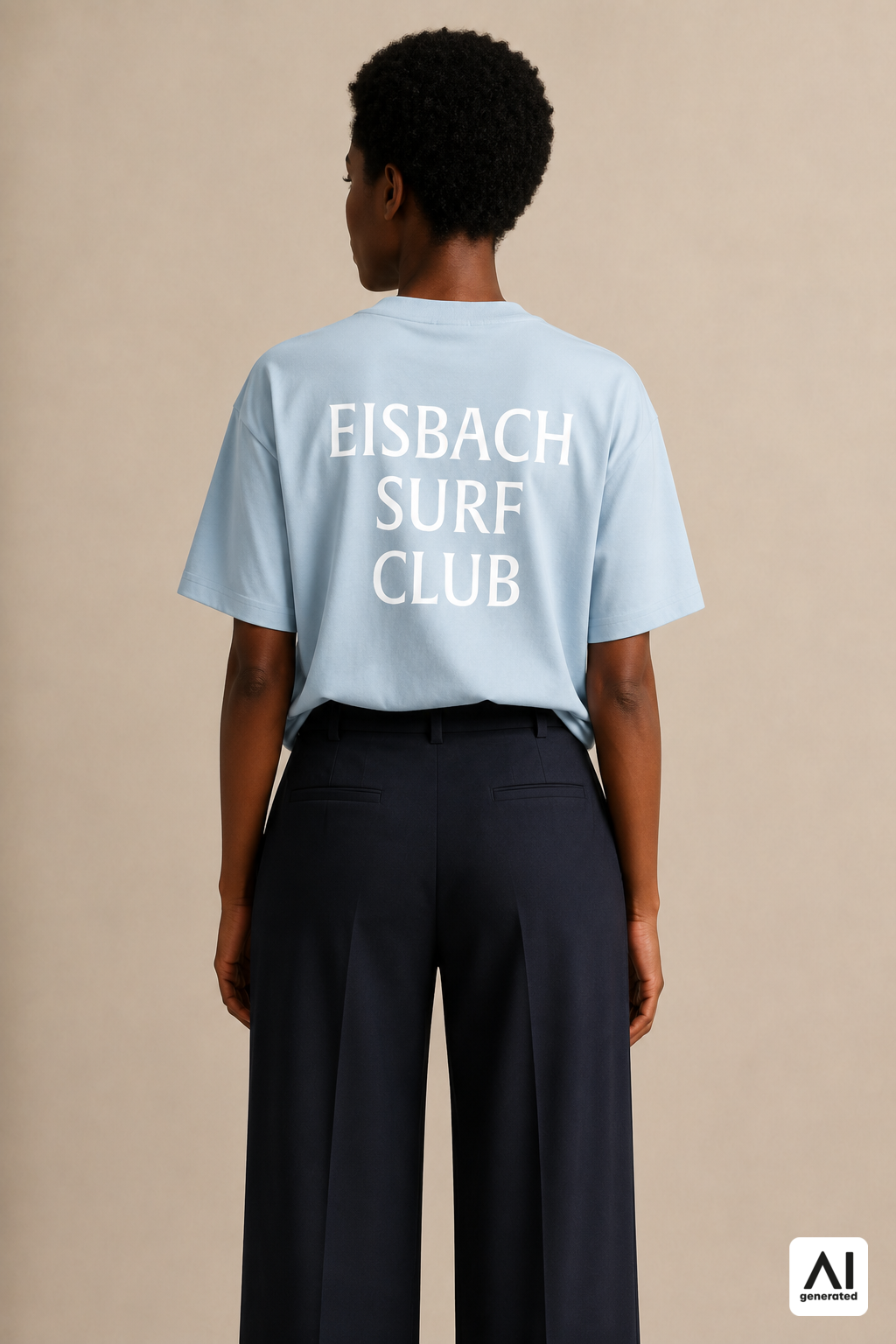 Damen-T-Shirt „Eisbach Surf Club“ in Stonewash Denim – Rückansicht