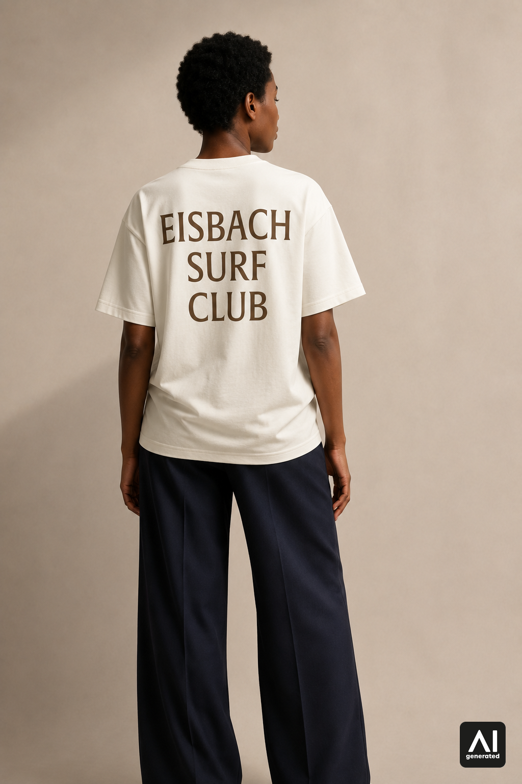 Damen-T-Shirt „Eisbach Surf Club“ in Bone – Rückansicht